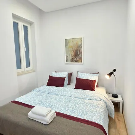 Stay Lisbon Home Homestay