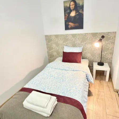 Homestay Stay Lisbon Home *